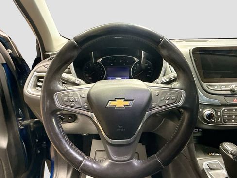 Used 2020 Chevrolet Equinox Premier image 11