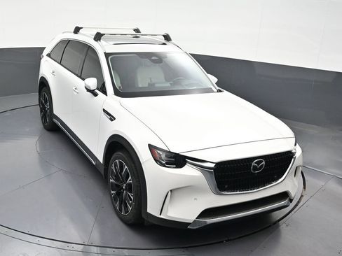 Used 2024 MAZDA CX-90 Plug-In Hybrid w/ Premium Plus AWD/4WD image 22