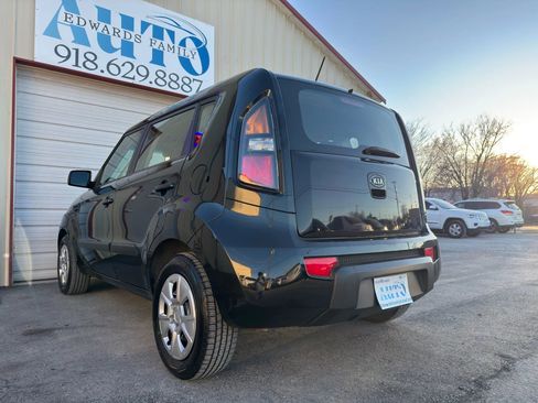 Used 2011 Kia Soul image 24