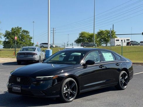 New 2026 Honda Accord Sport image 9