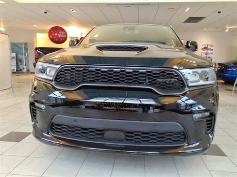 Certified 2023 Dodge Durango SRT image 2