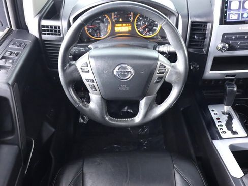Used 2014 Nissan Titan PRO-4X image 30