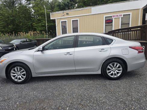 Used 2013 Nissan Altima 2.5 FWD image 16