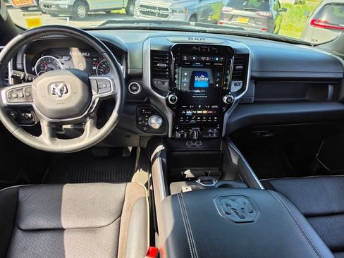 Used 2023 RAM 1500 Laramie AWD/4WD image 12