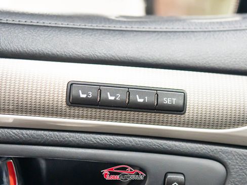 Used 2016 Lexus LS 460 AWD w/ F Sport Package image 44