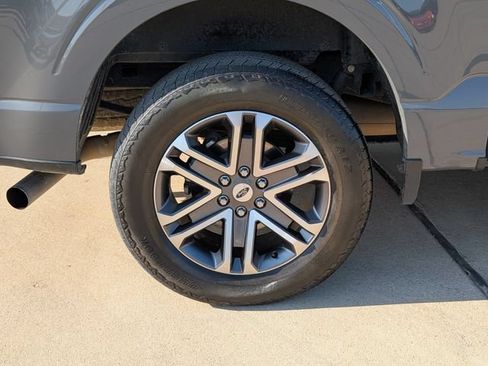 Used 2021 Ford F150 XL w/ STX Appearance Package RWD image 3