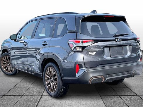 Used 2025 Subaru Forester Sport image 2