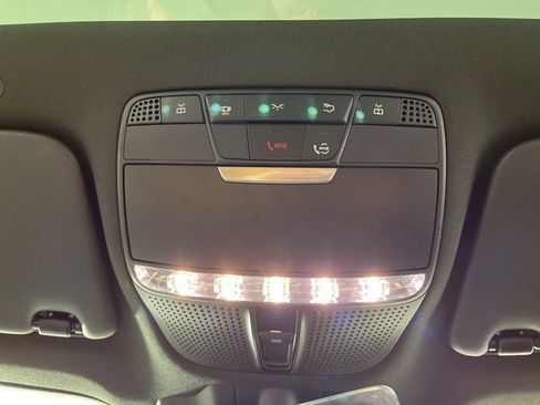 Used 2022 Mercedes-Benz GLC 300 GLC 300 image 30