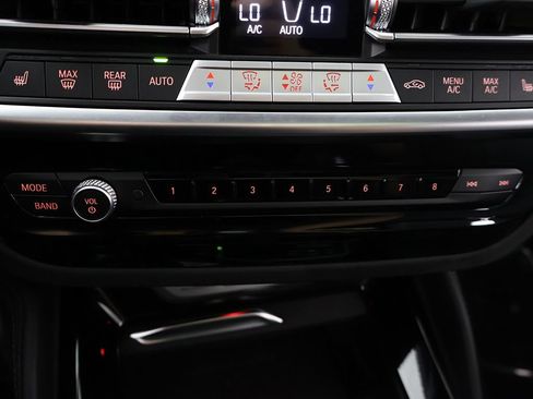 Used 2023 BMW X4 M40i AWD/4WD image 56