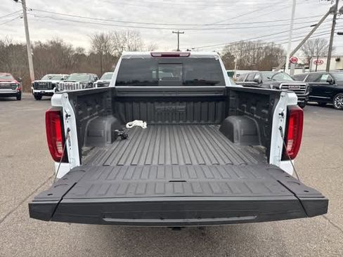 New 2026 GMC Sierra 1500 SLT w/ SLT Premium Plus Package image 11