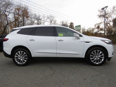 Used 2019 Buick Enclave Essence w/ Trailering Package, 5000 lbs. image 5