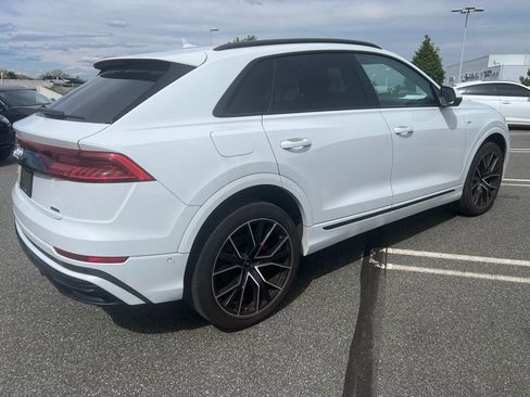 Used 2023 Audi Q8 Premium Plus w/ Premium Plus Package AWD/4WD image 4