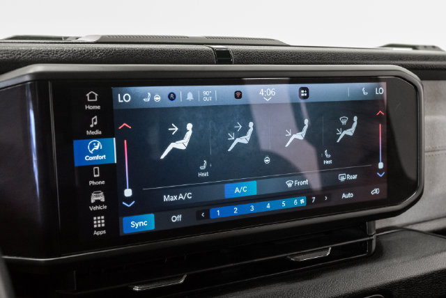 Used 2024 Jeep Wrangler Unlimited Sport AWD/4WD image 18