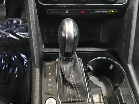 Used 2022 Volkswagen Atlas SEL AWD/4WD image 31