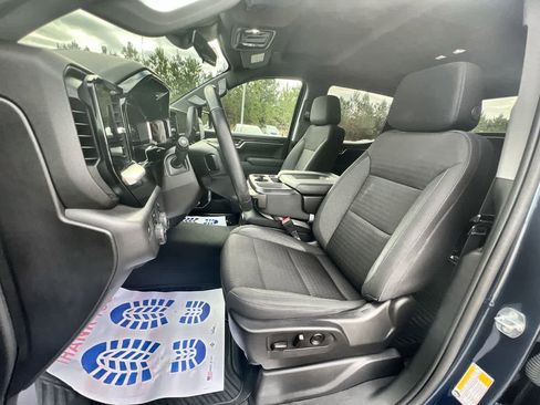 Used 2023 Chevrolet Silverado 1500 LT image 18