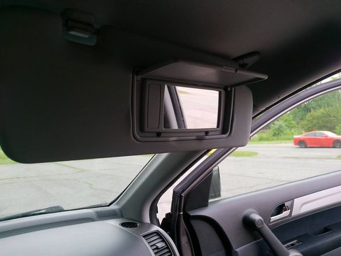 Used 2011 Honda CR-V SE image 30