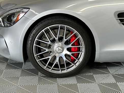 Used 2016 Mercedes-Benz AMG GT S image 40