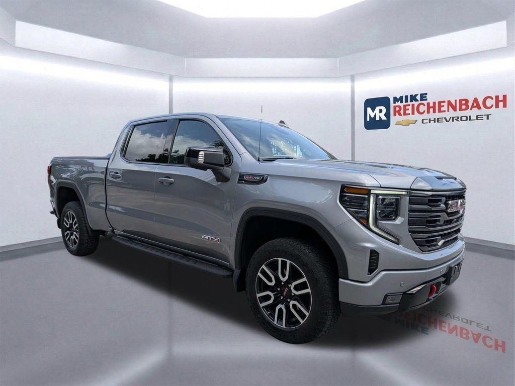 Used 2024 GMC Sierra 1500 AT4 w/ AT4 Premium Package AWD/4WD image 2