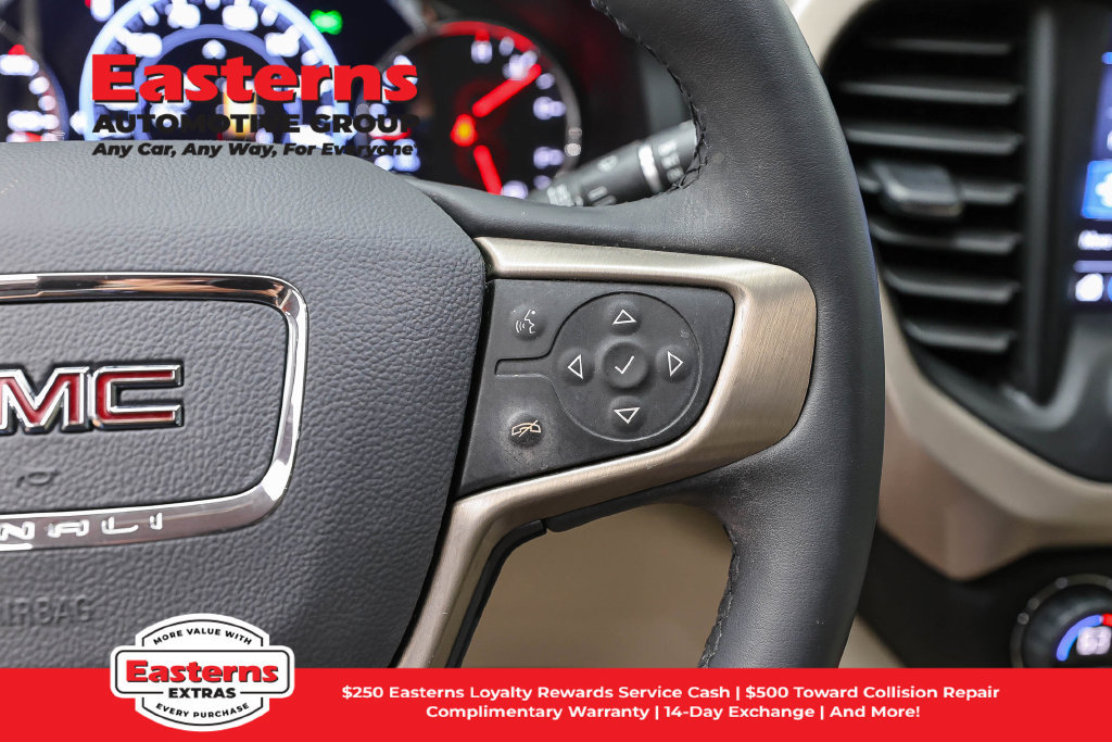 Used 2023 GMC Acadia Denali AWD/4WD image 17