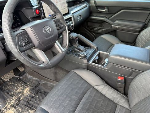 Certified 2025 Toyota Tacoma TRD Off-Road w/ TRD Off Road Premium Package AWD/4WD image 7