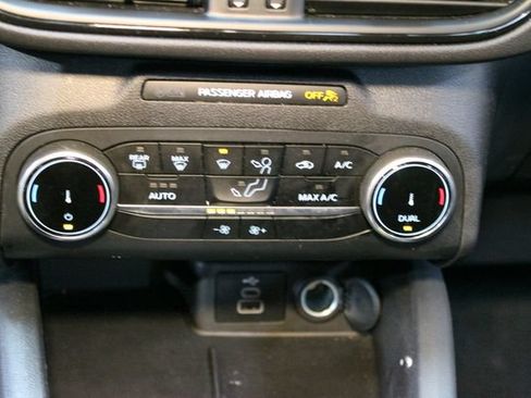 Used 2025 Ford Escape ST-Line AWD/4WD image 27