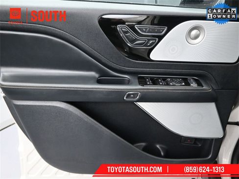 Used 2025 Lincoln Aviator Reserve w/ Equipment Group 201A image 22