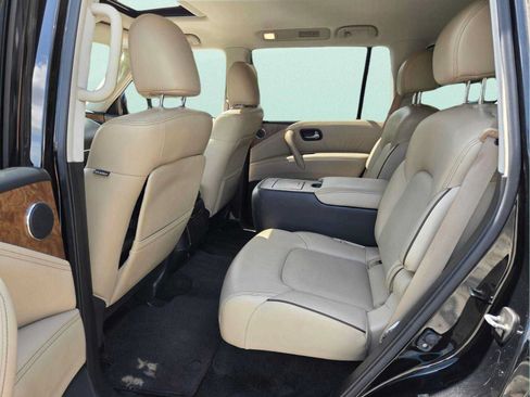 Used 2021 Nissan Armada SL w/ Captain's Chairs Package AWD/4WD image 12
