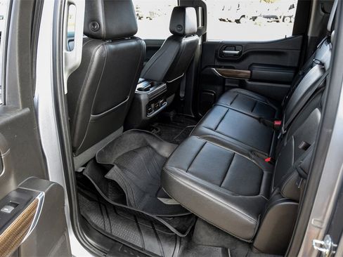 Used 2019 Chevrolet Silverado 1500 LT Trail Boss image 40