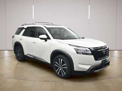 Certified 2024 Nissan Pathfinder Platinum
