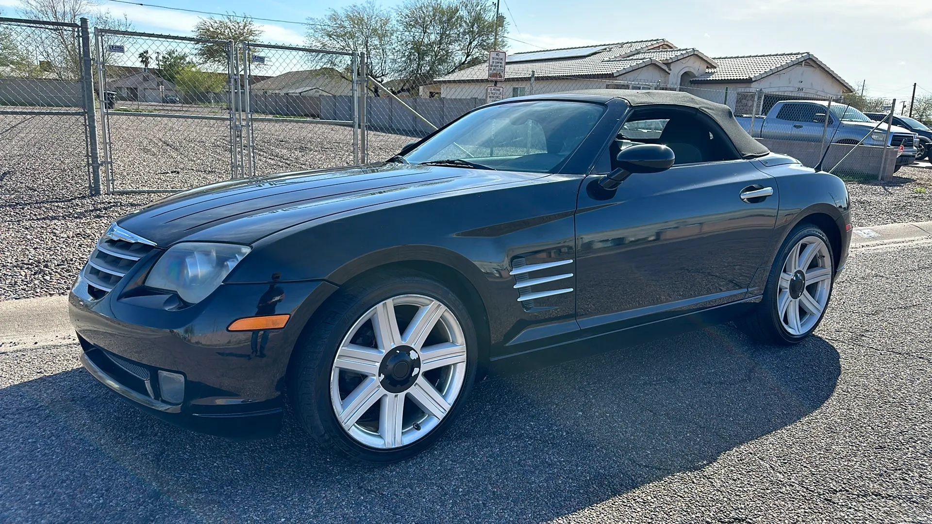 Used 2005 Chrysler Crossfire Limited RWD image 5