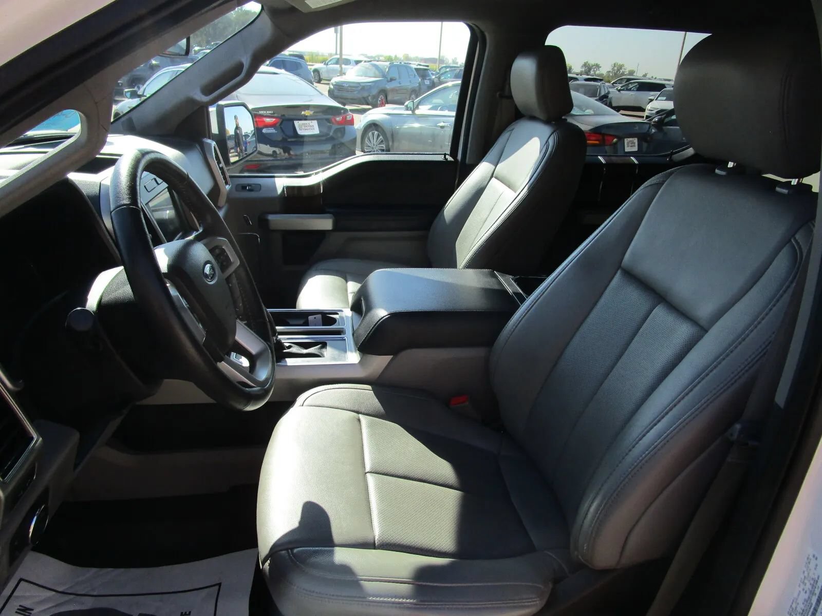 Used 2019 Ford F150 Lariat AWD/4WD image 17