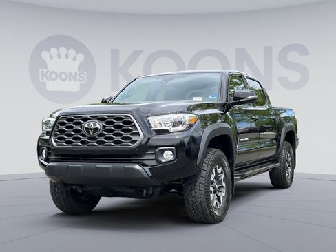 Used 2023 Toyota Tacoma TRD Off-Road AWD/4WD image 1