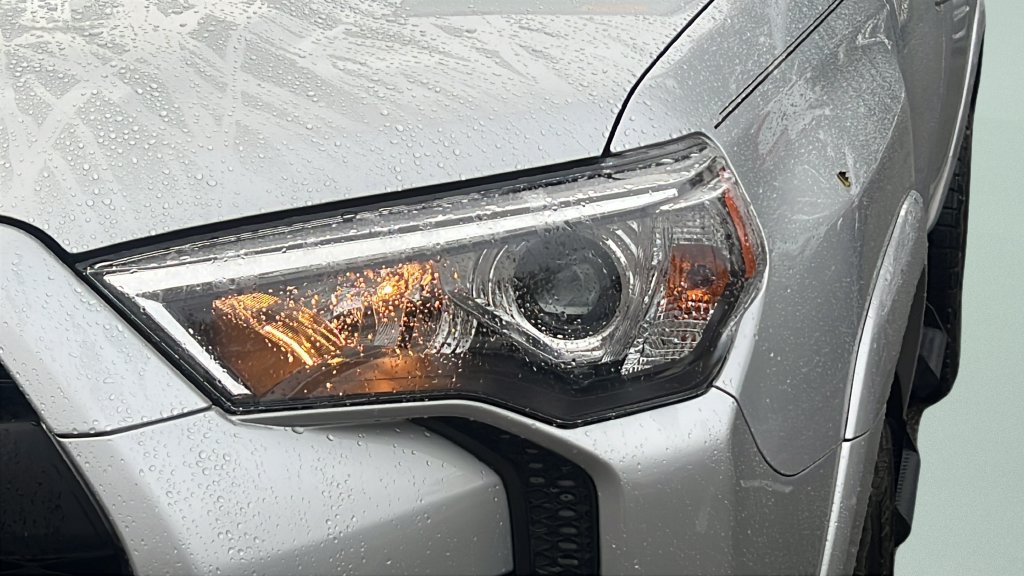 Certified 2021 Toyota 4Runner TRD Off-Road Premium w/ Moonroof Package AWD/4WD image 26