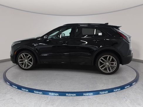 Used 2021 Cadillac XT4 Sport w/ Cold Weather Package FWD image 9