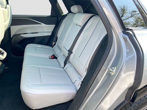 New 2026 Cadillac Lyriq Sport image 25