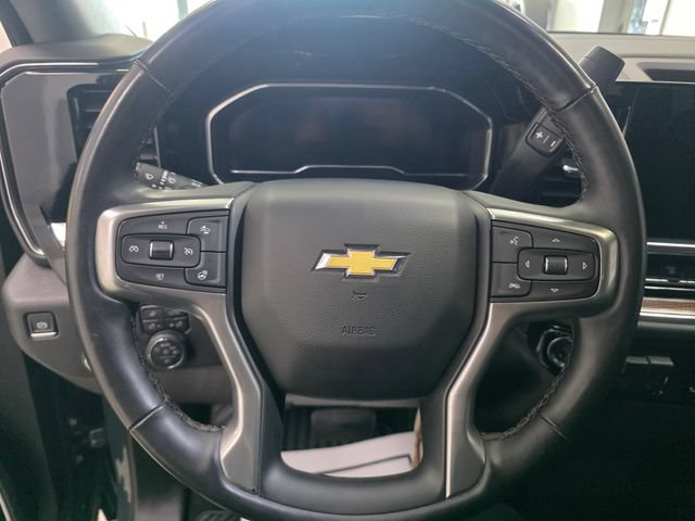 Used 2025 Chevrolet Silverado 3500 LT w/ All Star Edition AWD/4WD image 17