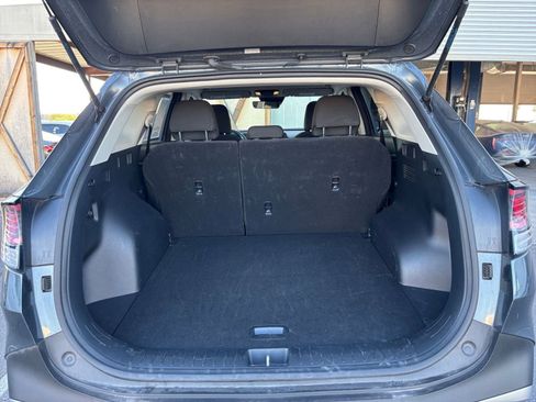 Used 2025 Kia Sportage LX image 30