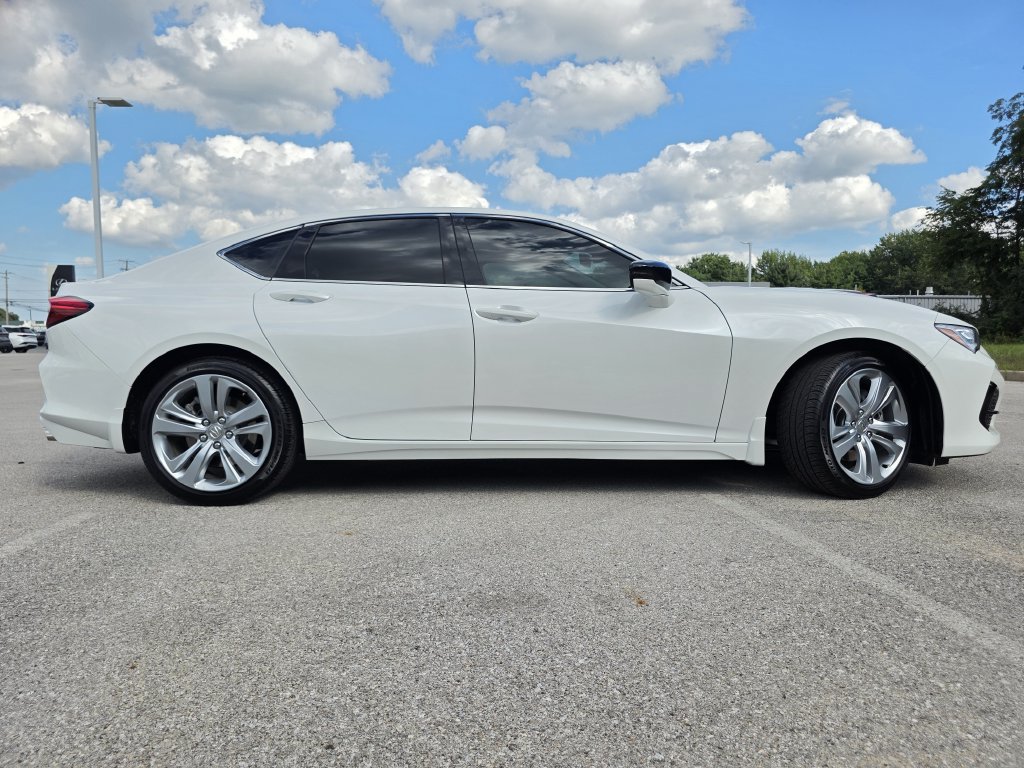 Used 2022 Acura TLX w/ Technology Package FWD image 11