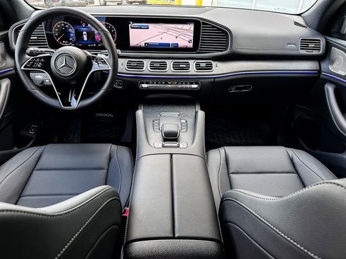 Certified 2025 Mercedes-Benz GLS 450 4MATIC image 21