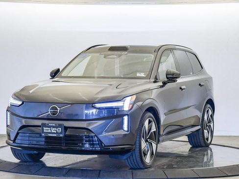 Certified 2025 Volvo EX90 Ultra image 1