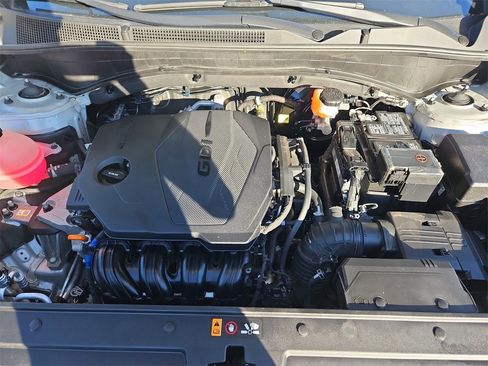 Used 2023 Hyundai Santa Fe SEL image 35