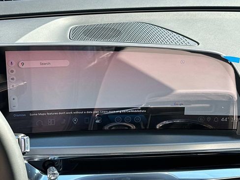 New 2025 Cadillac Lyriq Luxury AWD/4WD image 11