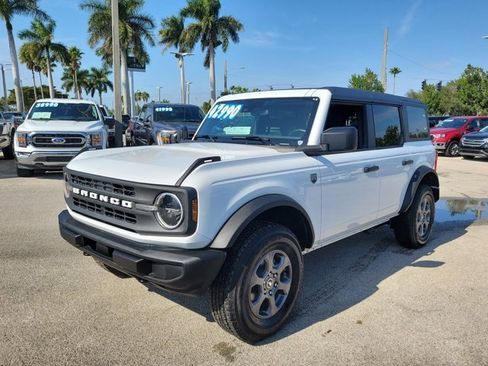 Certified 2025 Ford Bronco Big Bend image 3