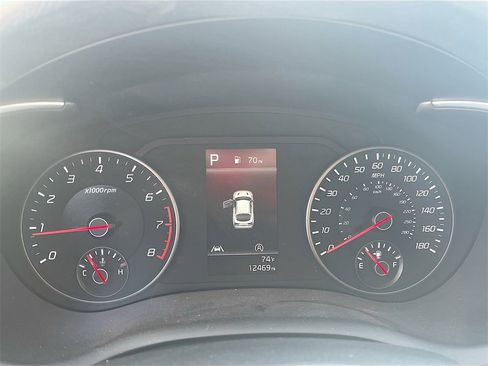 Used 2023 Kia Stinger GT-Line w/ Sun & Sound Package image 12