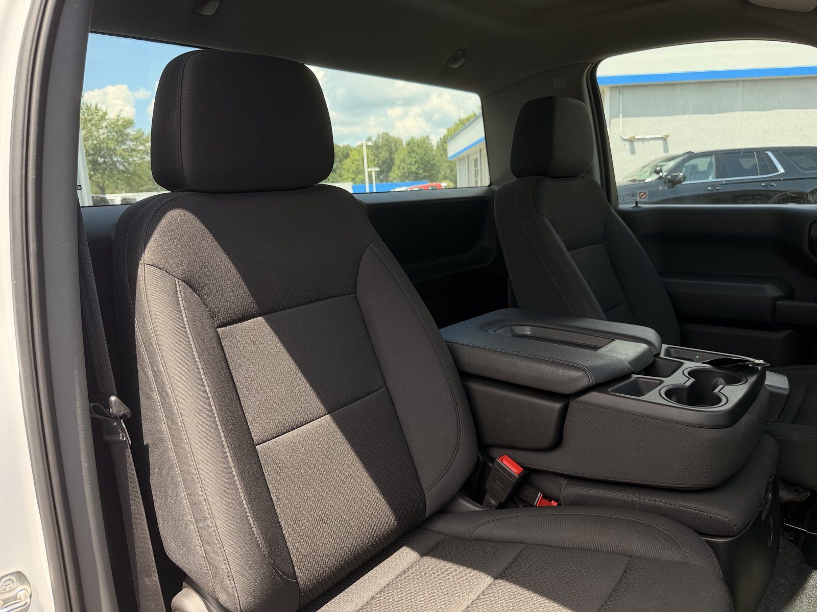 Used 2025 Chevrolet Silverado 1500 W/T RWD image 35