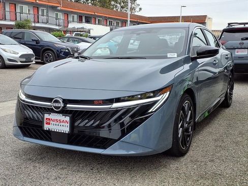 New 2026 Nissan Sentra SR w/ Floor Mat Package image 3