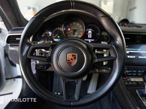 Used 2019 Porsche 911 GT3 RS RWD image 23