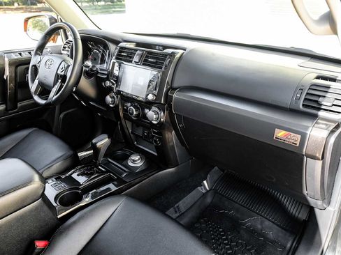 Used 2023 Toyota 4Runner 40th Anniversary SE image 16