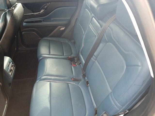 Used 2020 Lincoln Corsair Reserve AWD/4WD image 23