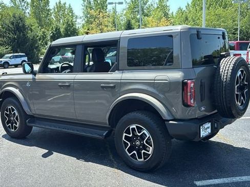 New 2026 Ford Bronco Outer Banks AWD/4WD image 5